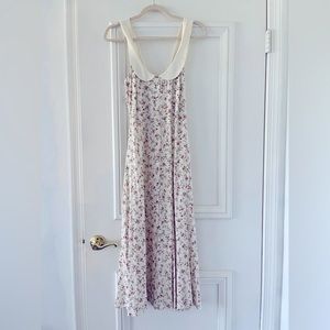 🌸🌻💐Floral Reformation Dress 🌸🌻💐